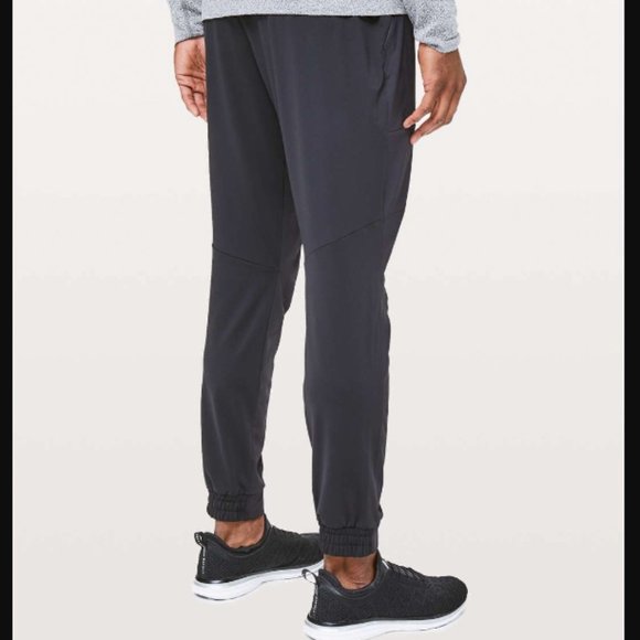 Lululemon Lost In The Hustle Jogger - Black - Small - Picture 2 of 10